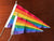Regenboog puntvlag, 30x45cm, zware kwaliteit doek